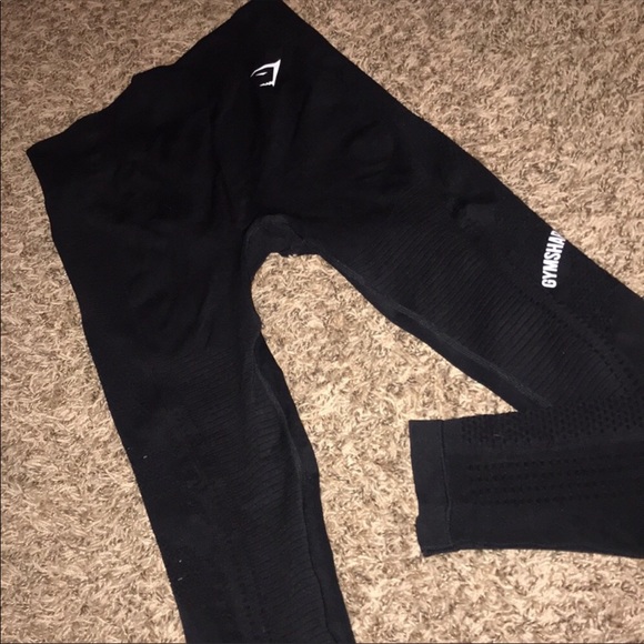 Gymshark Pants - Gymshark Black Flawless Knit size M